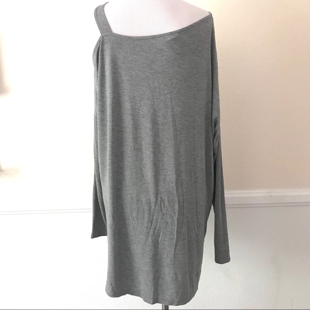 ❗️SOLD❗️DKNY Women's Cold Shoulder Blouse - Picture 5 of 8